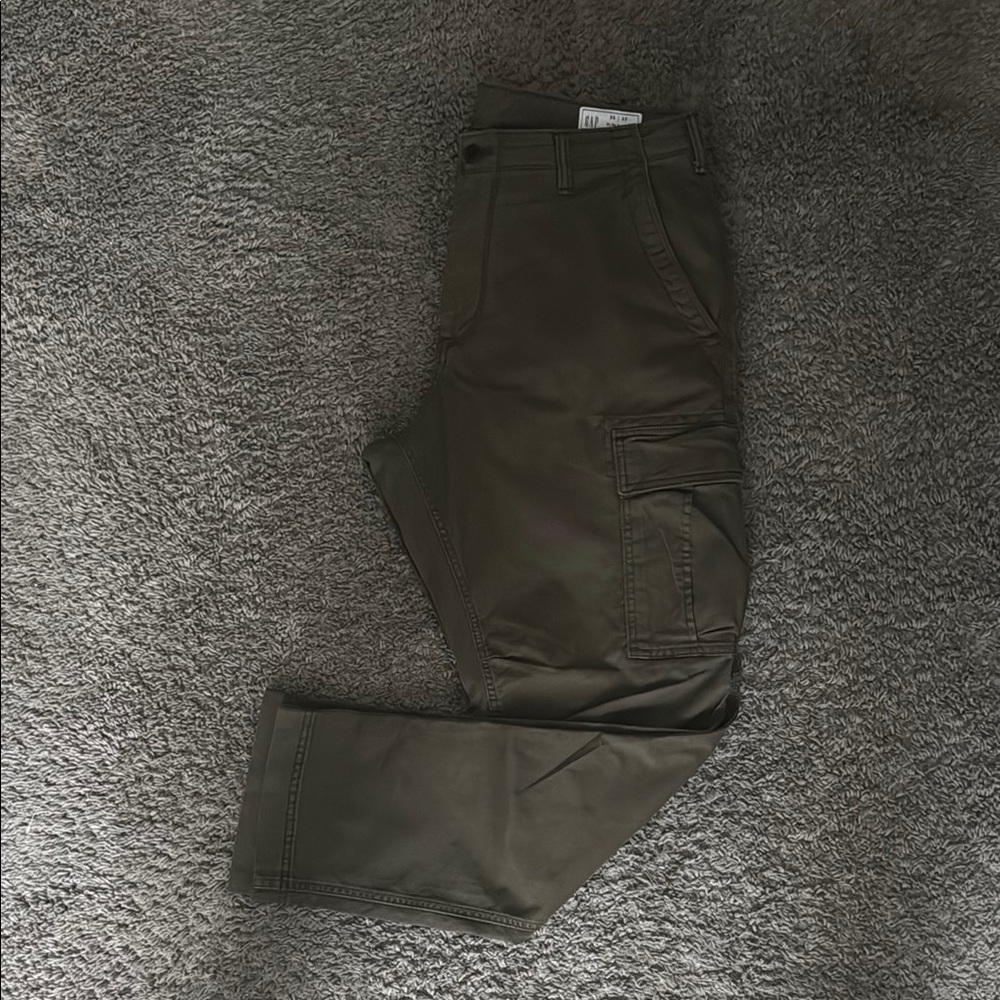 Men's Slim Taper Olive Cargo Pants